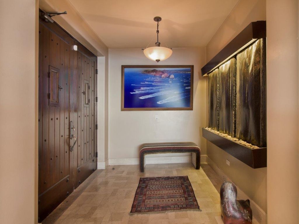 The #1 Penthouse at The Hacienda - no neighbors, total privacy - building #5