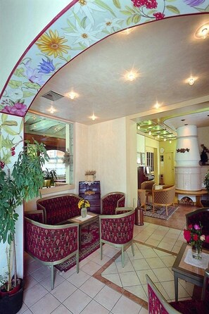 Lobby - Ideal (Pinzolo)