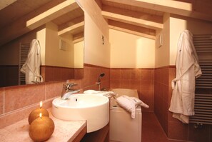 Bathroom - Ideal (Pinzolo)