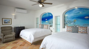 5 bedrooms, iron/ironing board, internet, bed sheets