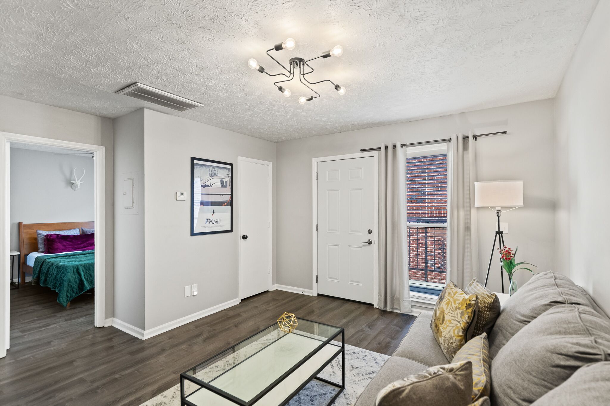 Magnolia Linen Co #8 - DISCOUNTED NO PARKING INCLUDED