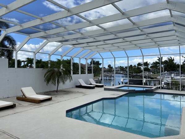 Outdoor pool, a heated pool