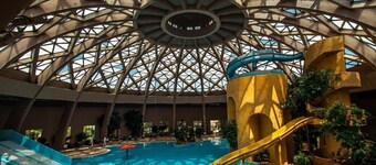 Suites Hotel Les Charmilles & Spa