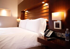 Room - Crowne Plaza Sohar (Sohar)