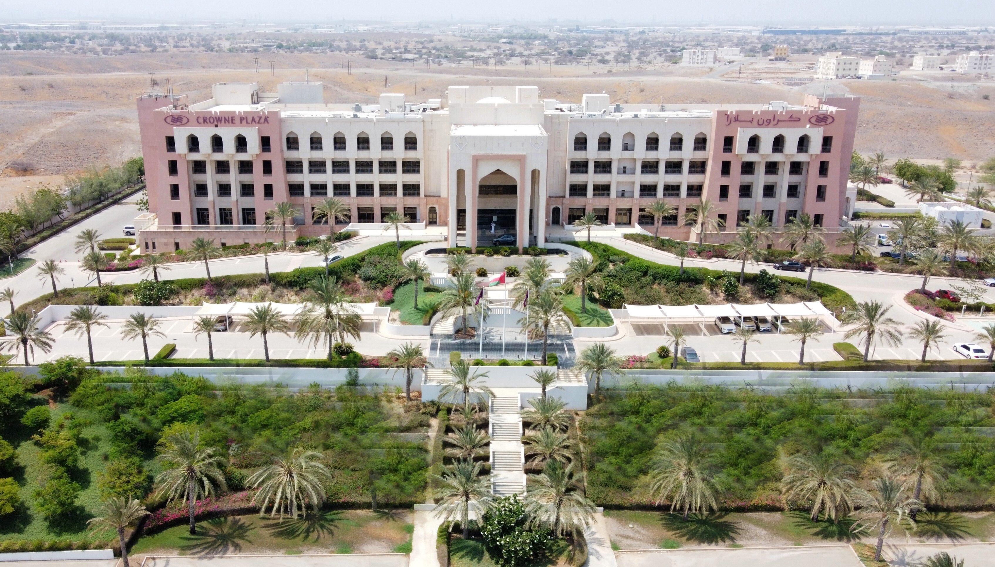 الإطلالة من المنشأة