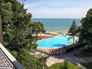 Unclassified image, 5 of 50, button - Hotel Lotos - Riviera Holiday Resort (Golden Sands)