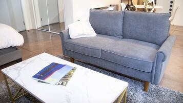 TV, Netflix, streaming services