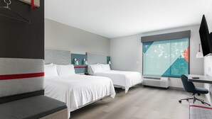 Rom – standard, 2 queensize-senger, tilgjengelighetstilpasset badekar