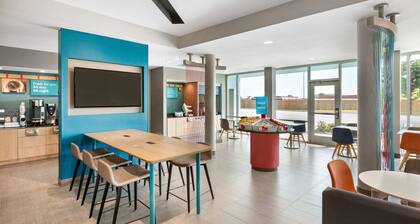 avid hotel Summerville by IHG