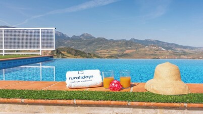 La Primorosa El Gastor by Ruralidays