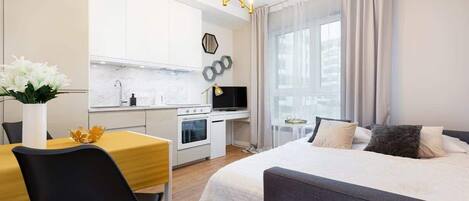 Bügeleisen/Bügelbrett, WLAN, Bettwäsche