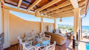 Outdoor dining - Casa Alex Nerja by Ruralidays (Málaga)