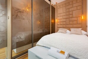 1 chambre, fer et planche à repasser, Wi-Fi, draps fournis