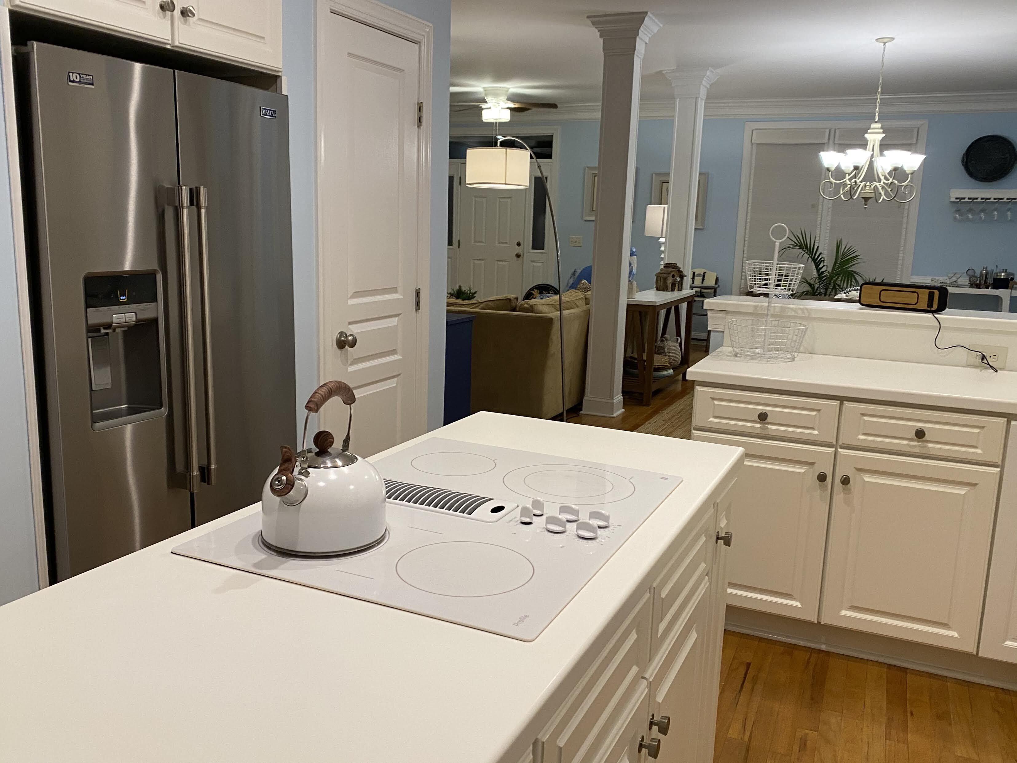 Quick stroll to beautiful North Litchfield beach!