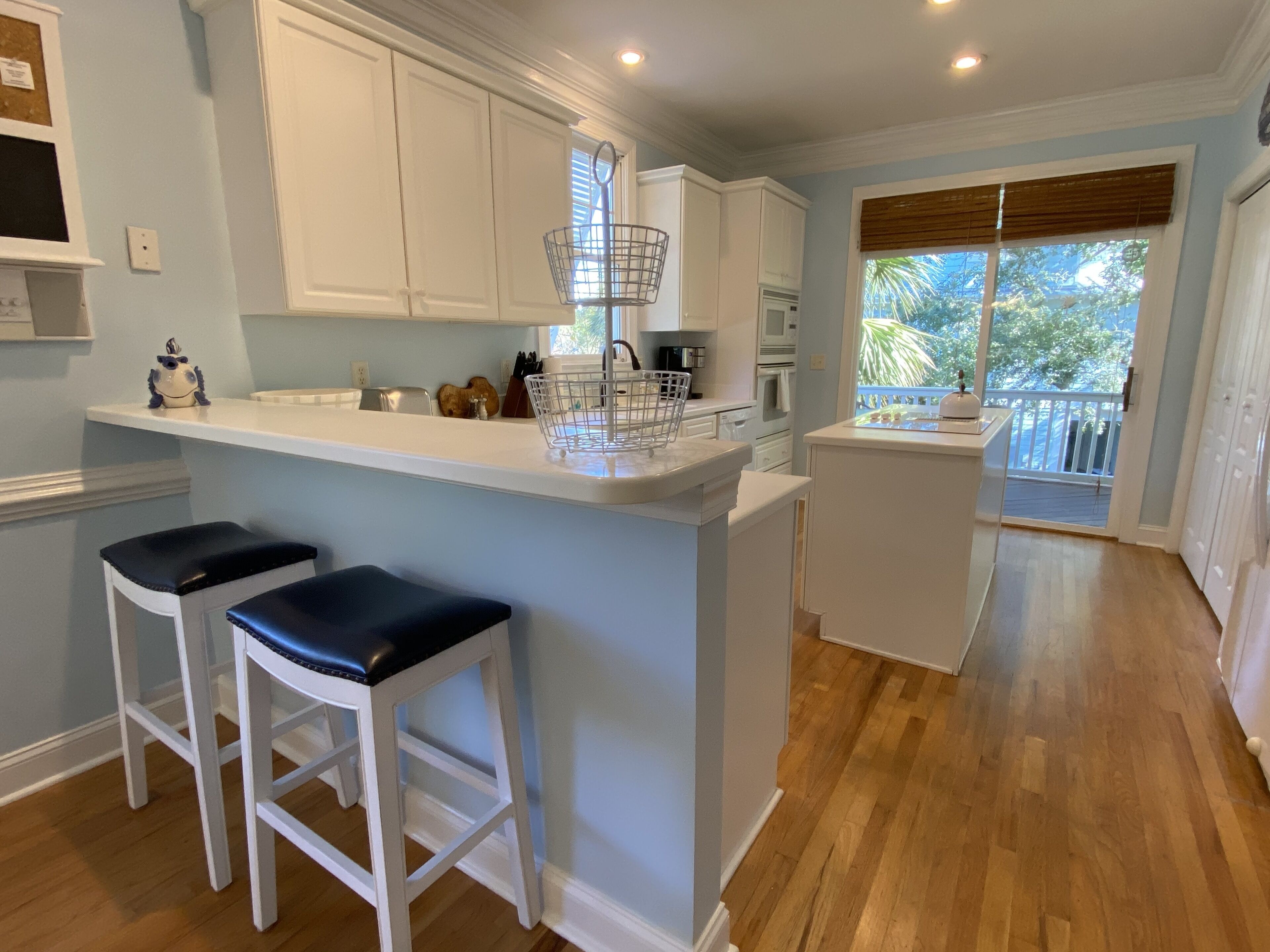 Quick stroll to beautiful North Litchfield beach!