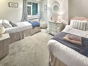 4 habitaciones, wifi gratis y ropa de cama