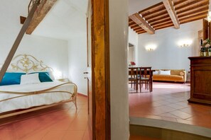 1 bedroom, iron/ironing board, WiFi