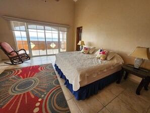 4 bedrooms, free WiFi, bed sheets