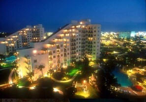 Exterior - Universal Studios, International Dr (Orlando)