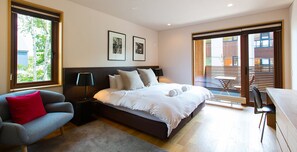 5 bedrooms, internet, wheelchair access