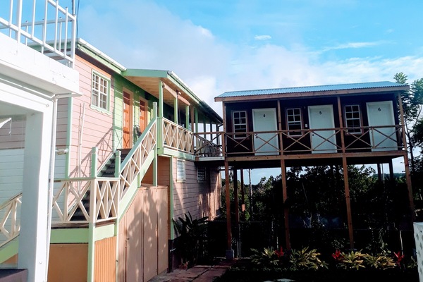 All apartments are located on the upper level.