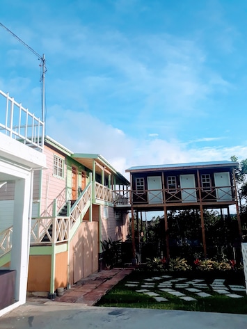 All apartments are located on the upper level.