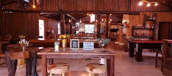 Lindo Sitio Para Festa, Lazer e Hospedagem
