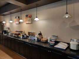 Desayuno continental incluido todos los días 