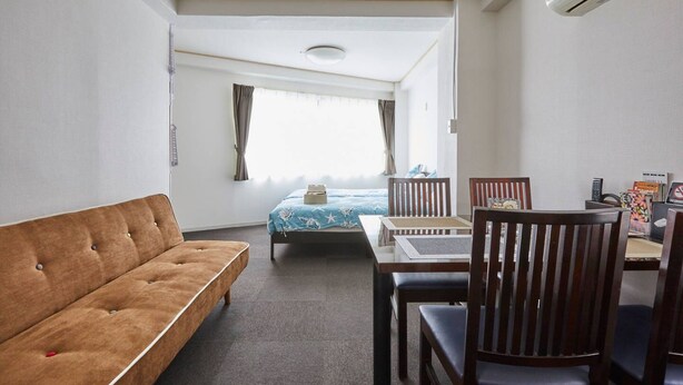 Apartment (402) | Living area - Argus Bldg Unit 402 (Tokyo)