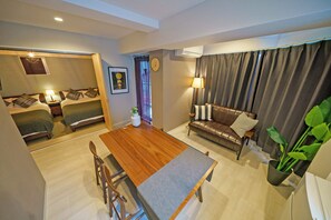 Living room - Gracia Hotel (Osaka)