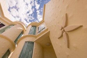 Exterior - Mediterranean 3BR Private Pool Villa (Rawai)