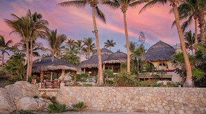 Property grounds - Your Beachfront Escape, San Jose Del Cabo Mansion 1016 (San Jose Del Cabo)
