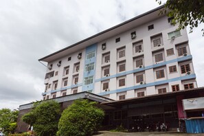 Exterior - OYO 75356 Thipsiri Lodge (Chiang Mai)