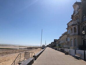 Sur la plage
