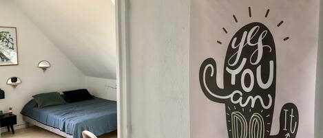 1 Schlafzimmer, Bügeleisen/Bügelbrett