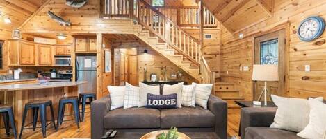 Televisión y chimenea