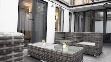 Superior Apartment | Terrace/patio