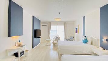 In-room safe, desk, free WiFi, bed sheets