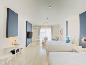 In-room safe, desk, free WiFi, bed sheets