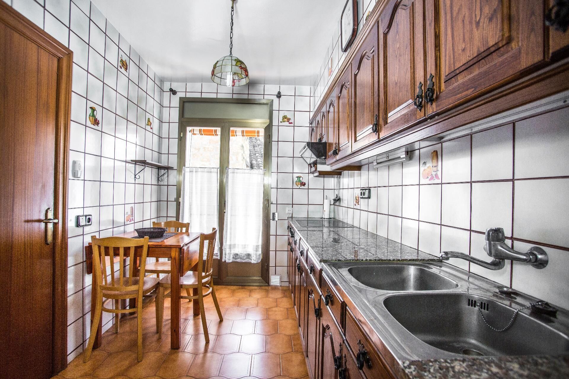 Holiday house Caseres for 4 - 8 persons with 4 bedrooms - Holiday house