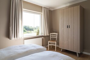 2 bedrooms, internet - Ferienwohnung in Traumhafter Lage am Naturschutzgebiet Salzwiesen (Sylt)