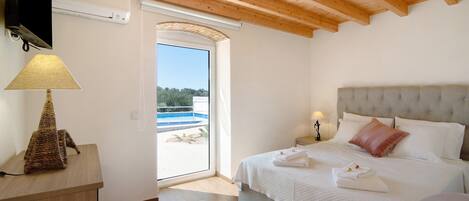 3 chambres, fer et planche Ă repasser, Wi-Fi gratuit, draps fournis