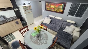 Apartment, 2 Bedrooms, Smoking | Dining room - Apartamento Ynj Bogotá no2 (Bogotá)