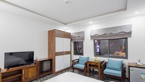 Ảnh chưa phân loại, 4 trong số 23 ảnh, nút
