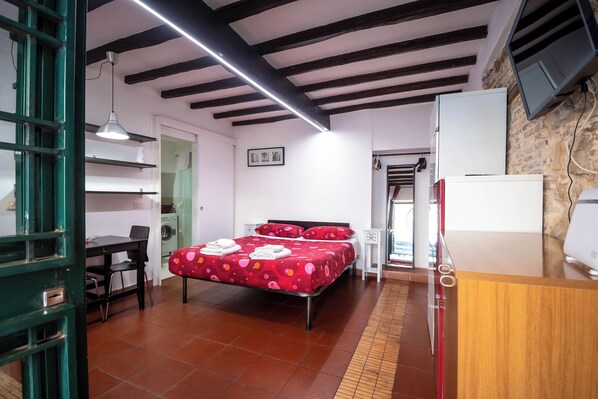 1 bedroom, iron/ironing board, WiFi - Nice Studio in Trastevere (Rome)