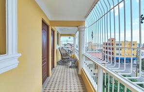 Apartment, 1 Bedroom, Balcony, City View | Balcony