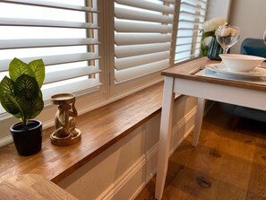 Appartement | Woonkamer | Flatscreentelevisie