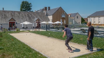 Children's play area - outdoor