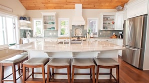 Fridge, microwave, oven, stovetop - Just Bluffin': Keuka Lake Luxury Rental + Hot Tub! Close to Wineries (Penn Yan)