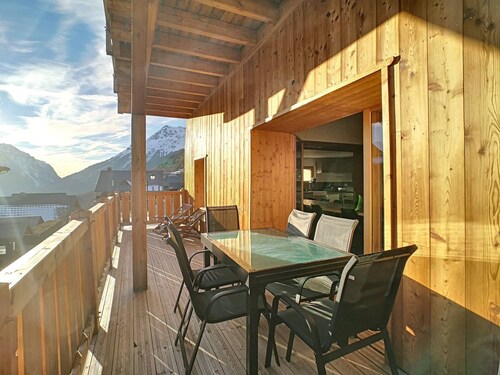Chalet Opaline  2 - Four Bedroom Apartment, Sleeps 12